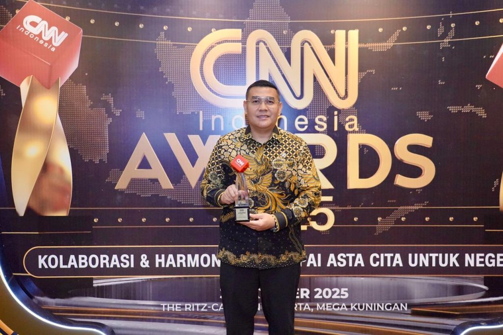 Konsisten Jalankan Reforma Agraria, Kementerian ATR/BPN Raih Rural Development dan Regional Equity di CNN Indonesia Award 2025